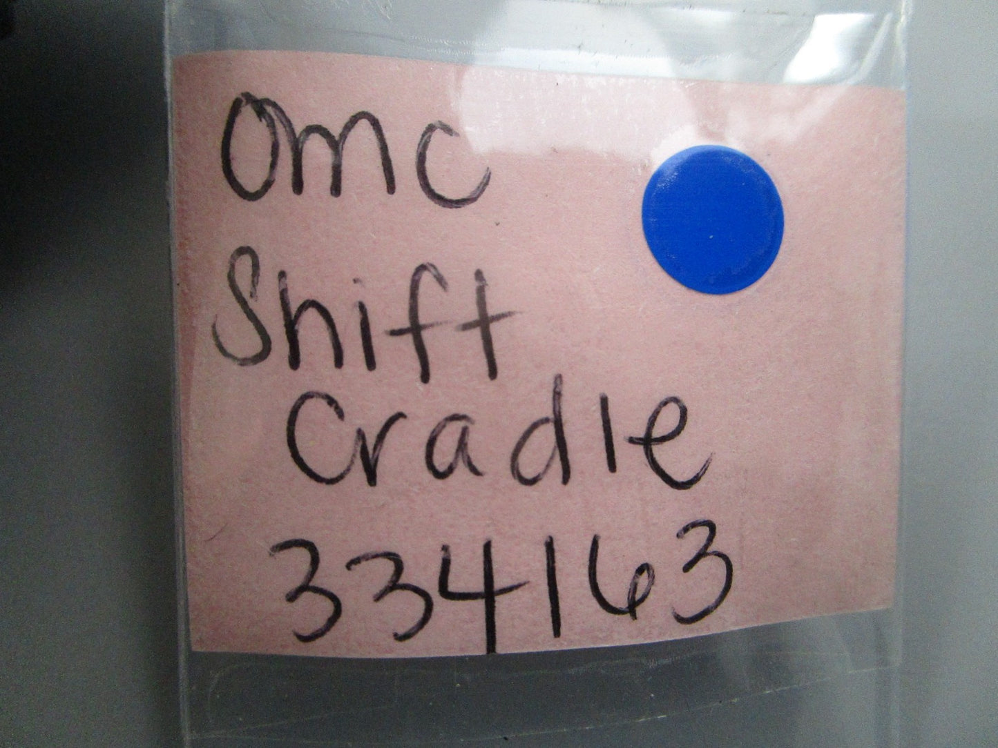 NEW OEM 334163 0334163 OMC Johnson Evinrude Shift Cradle 0810