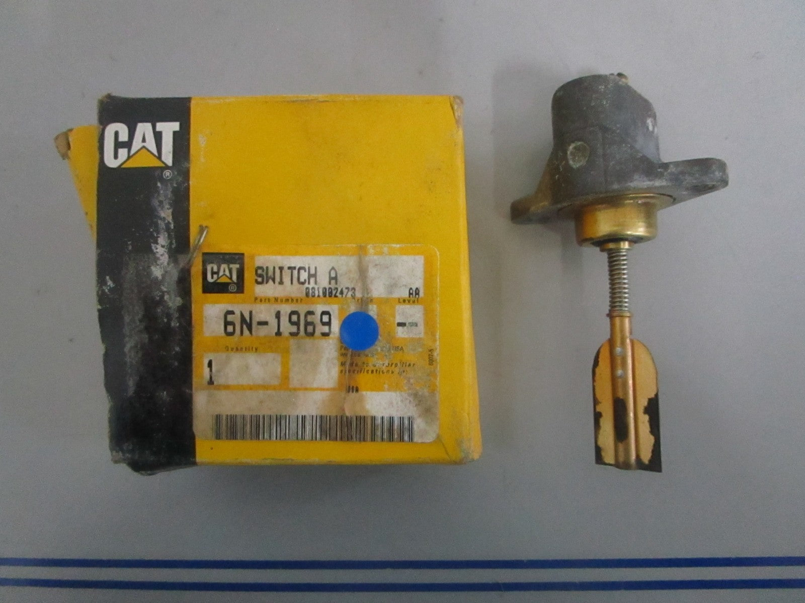 NEW OEM 6N-1969 CAT Switch A 0820