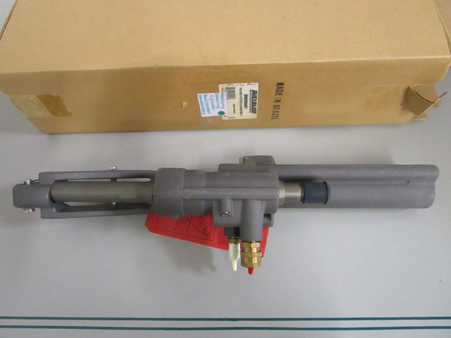 NEW OEM 866200A01 8M0063382 Mercury Quicksilver Steering Cylinder 0820