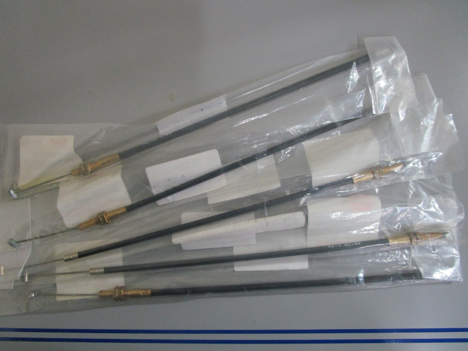 *NEW OEM* (LOT OF 5) 0810 Suzuki Throttle Cable 63610-98102