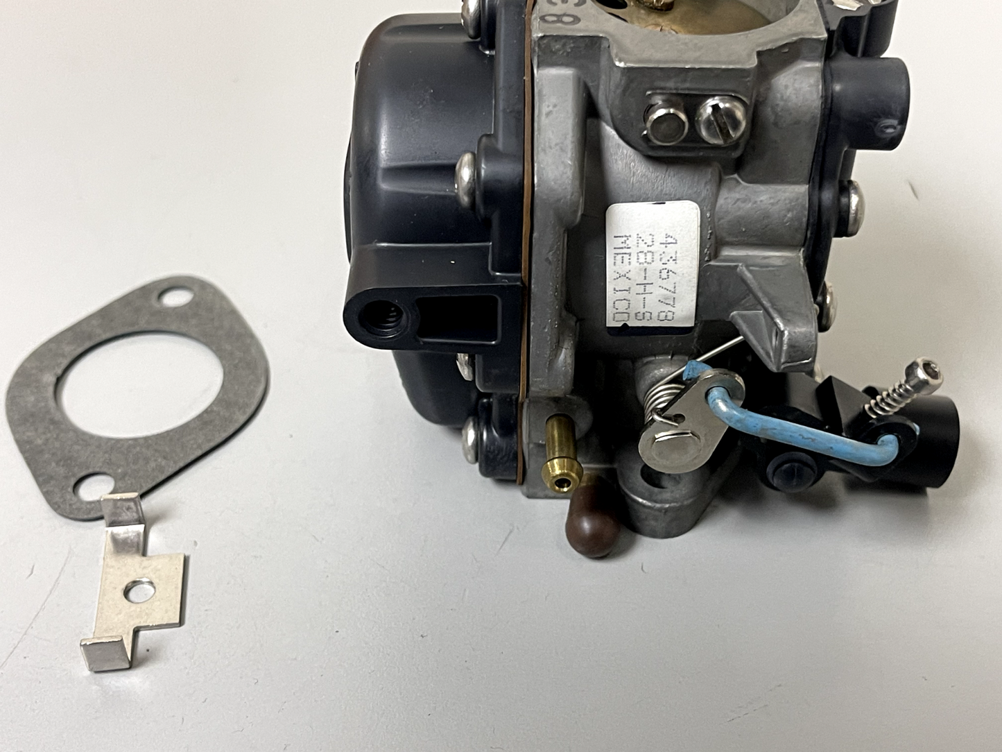 *NEW OEM* 0670 OMC Johnson Evinrude 9.9 10 15 HP Carburetor 436778 0436778