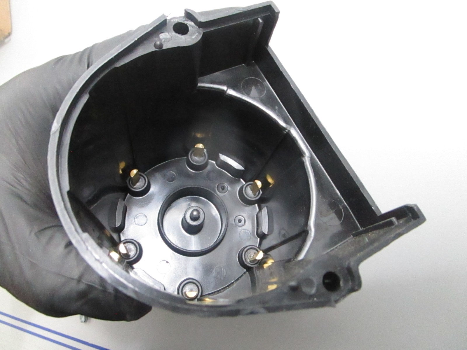 *NEW* 0810 Sierra Distributor Cap 18-5362 Replaces: MC 850484 OMC 3854331