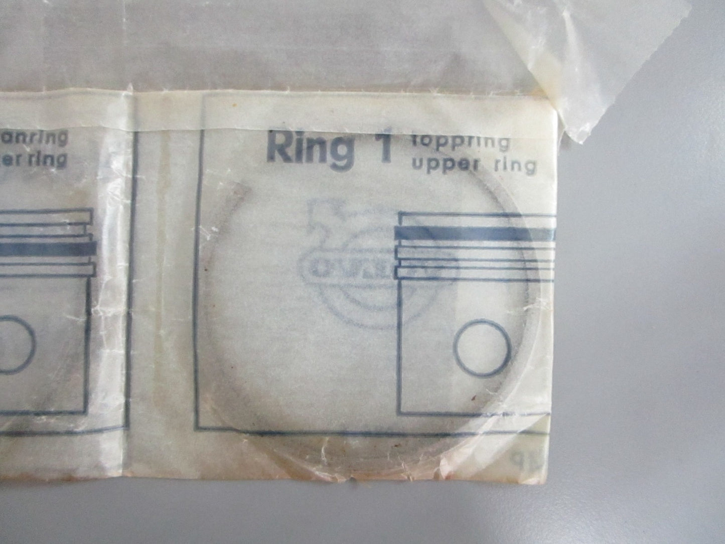 *NEW OEM* 0820 Volvo Penta 3 Piston Ring Kit 876113