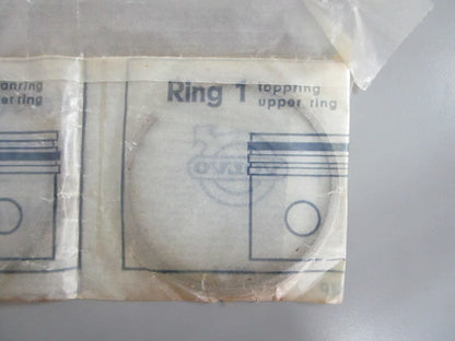 *NEW OEM* 0820 Volvo Penta 3 Piston Ring Kit 876113