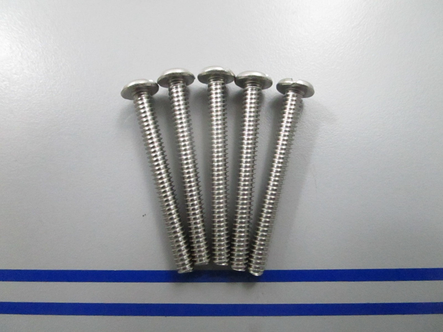 *NEW OEM* (LOT OF 5) 0810 OMC Johnson Evinrude Screw 314417 0314417