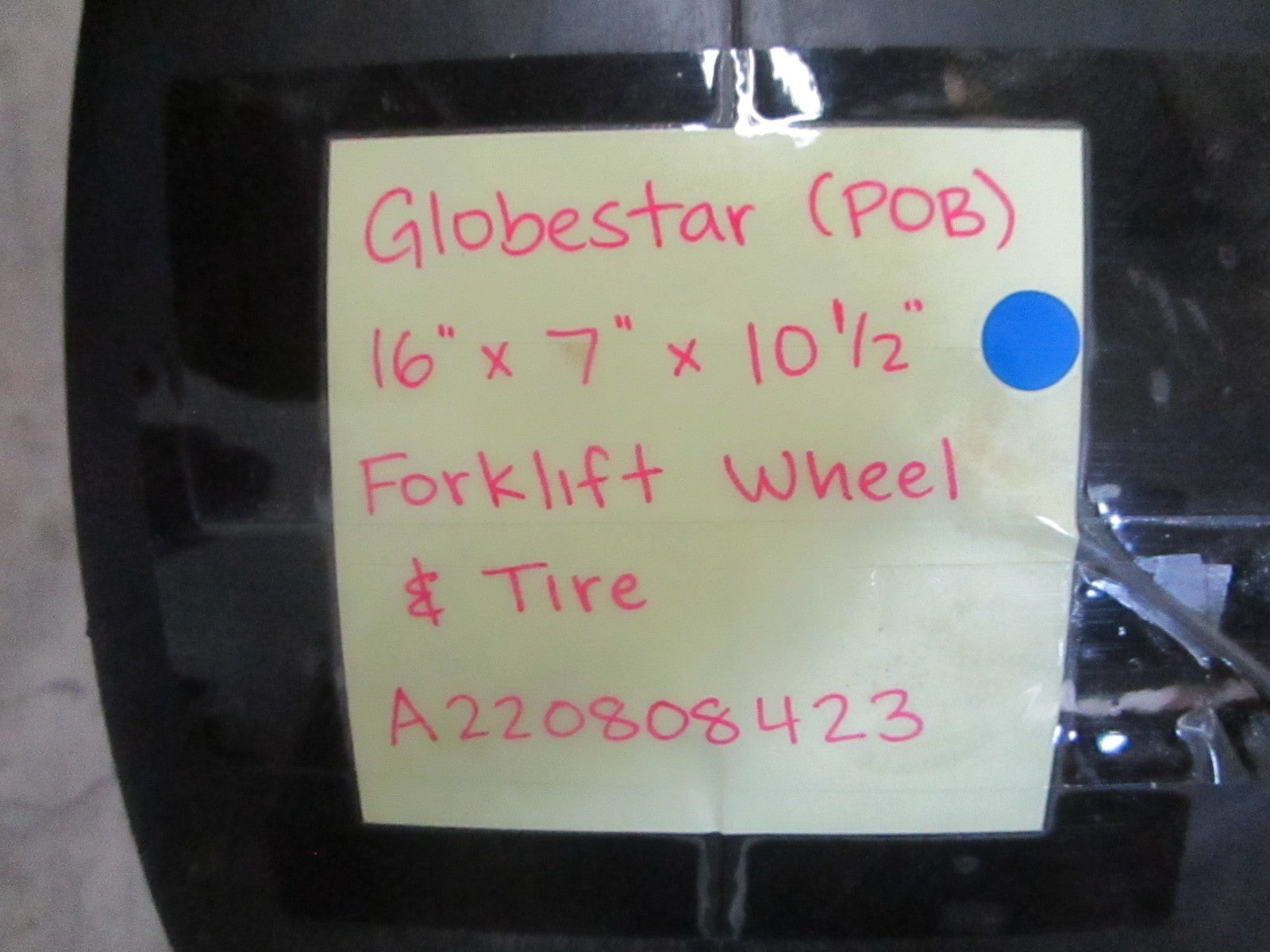 *NEW OEM* 0820 Globestar GRI (POB) 16"×7"×10½" Forklift Wheel & Tire A220808423