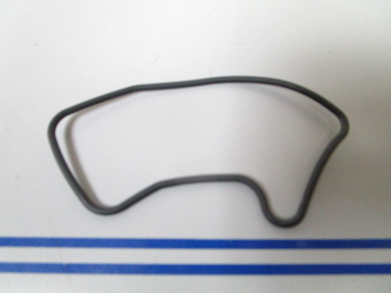 *NEW OEM* 0810 OMC Johnson Evinrude Outlet Seal 3852965