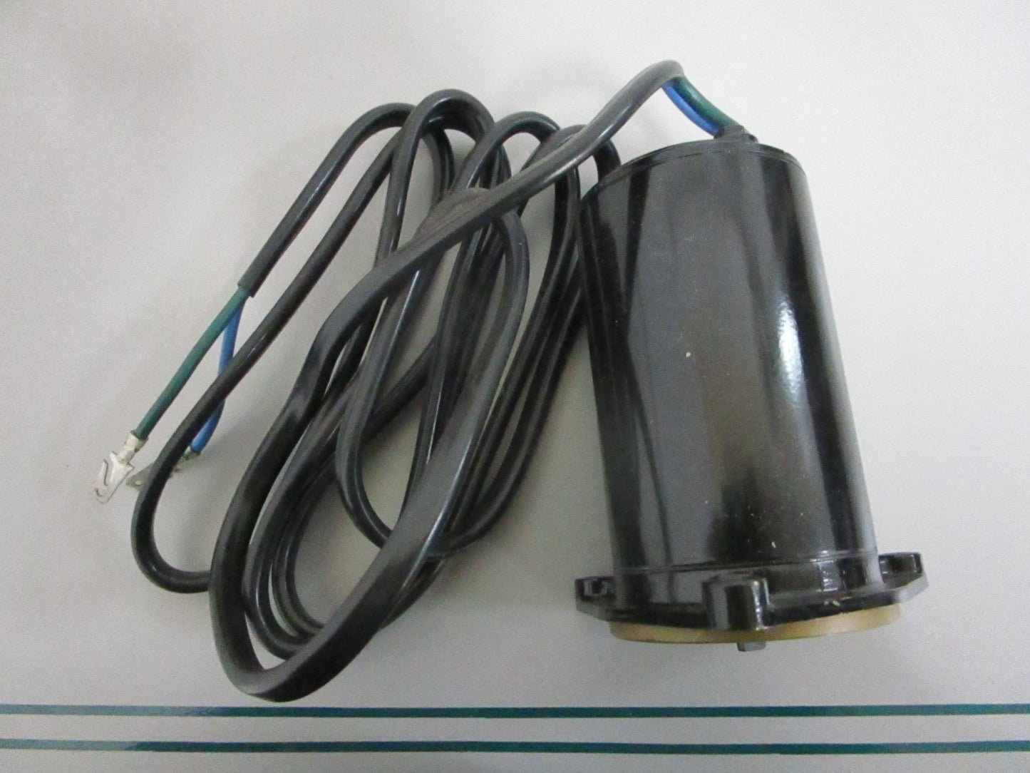 NEW OEM 393988 0393988 OMC Johnson Evinrude Starter Motor & Cable 0820