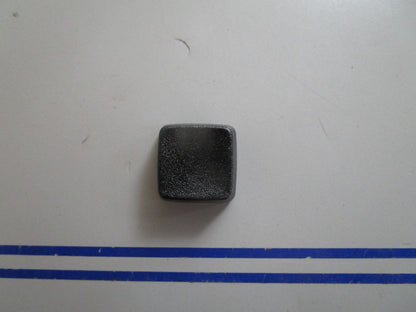 *NEW OEM* 0810 Mercury Quicksilver Button 85896