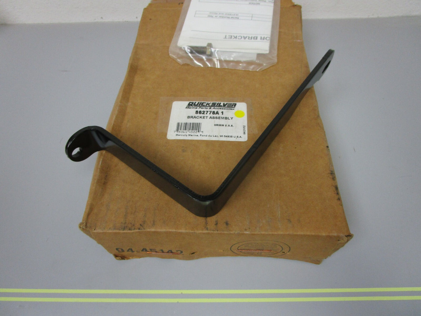 *NEW OEM* 0720 Mercury Quicksilver Bracket Assembly 862778A1