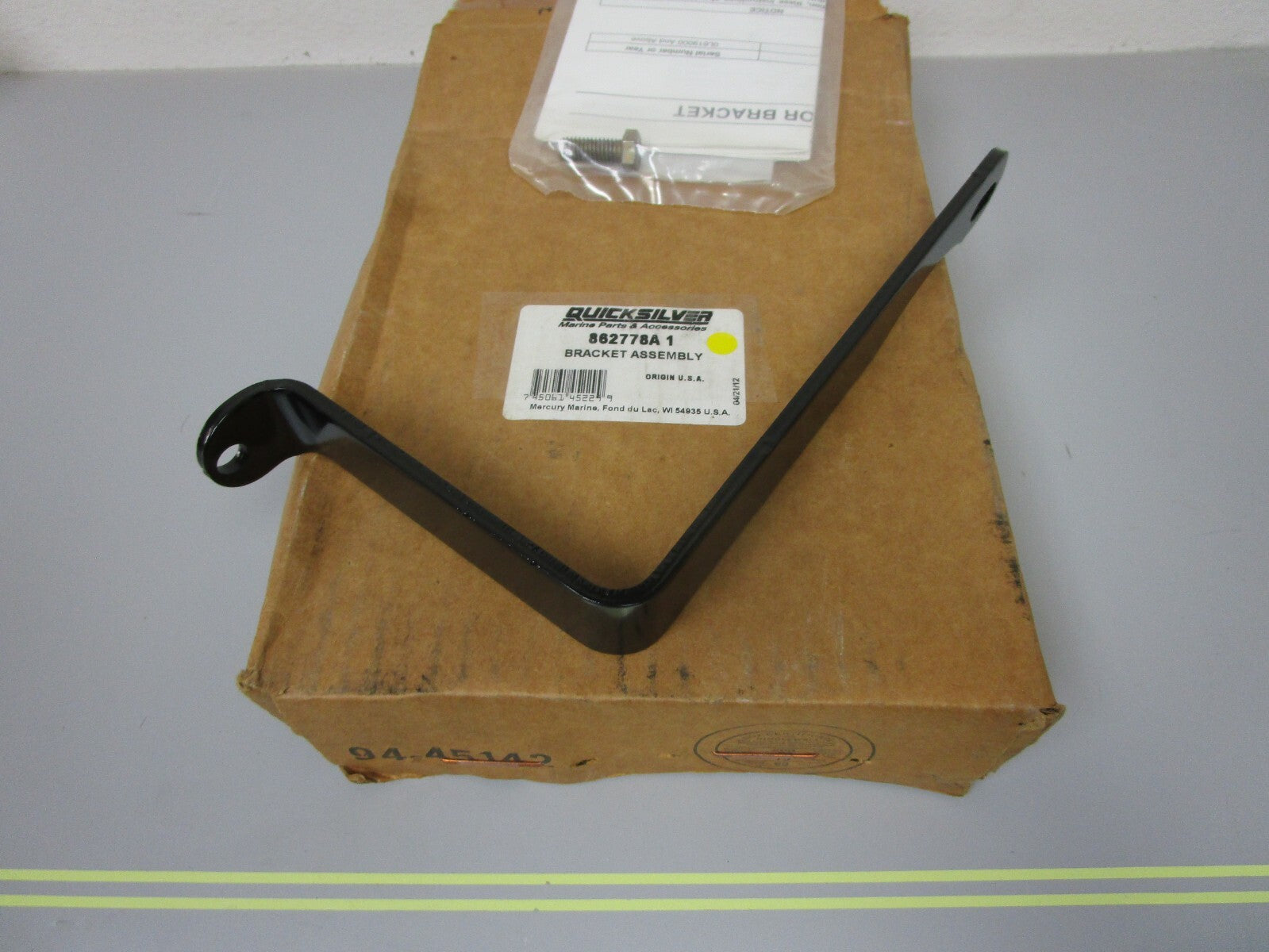 *NEW OEM* 0720 Mercury Quicksilver Bracket Assembly 862778A1