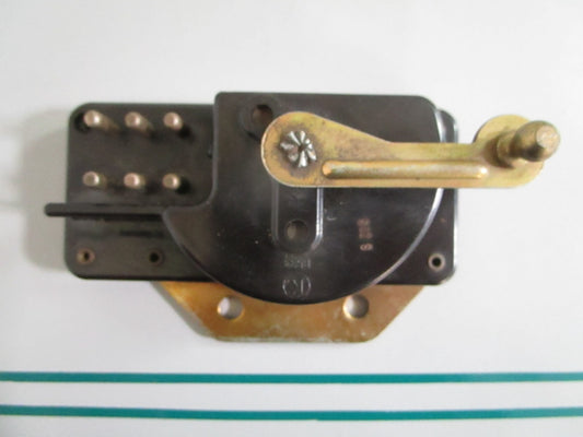 NEW OEM 0015456724 Mercedes-Benz Neutral Safety Switch 0820