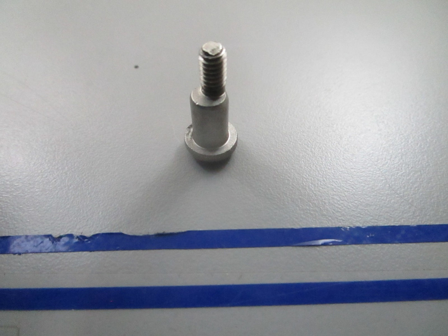 *NEW OEM* 0810 Mercury Quicksilver Shaft 830110