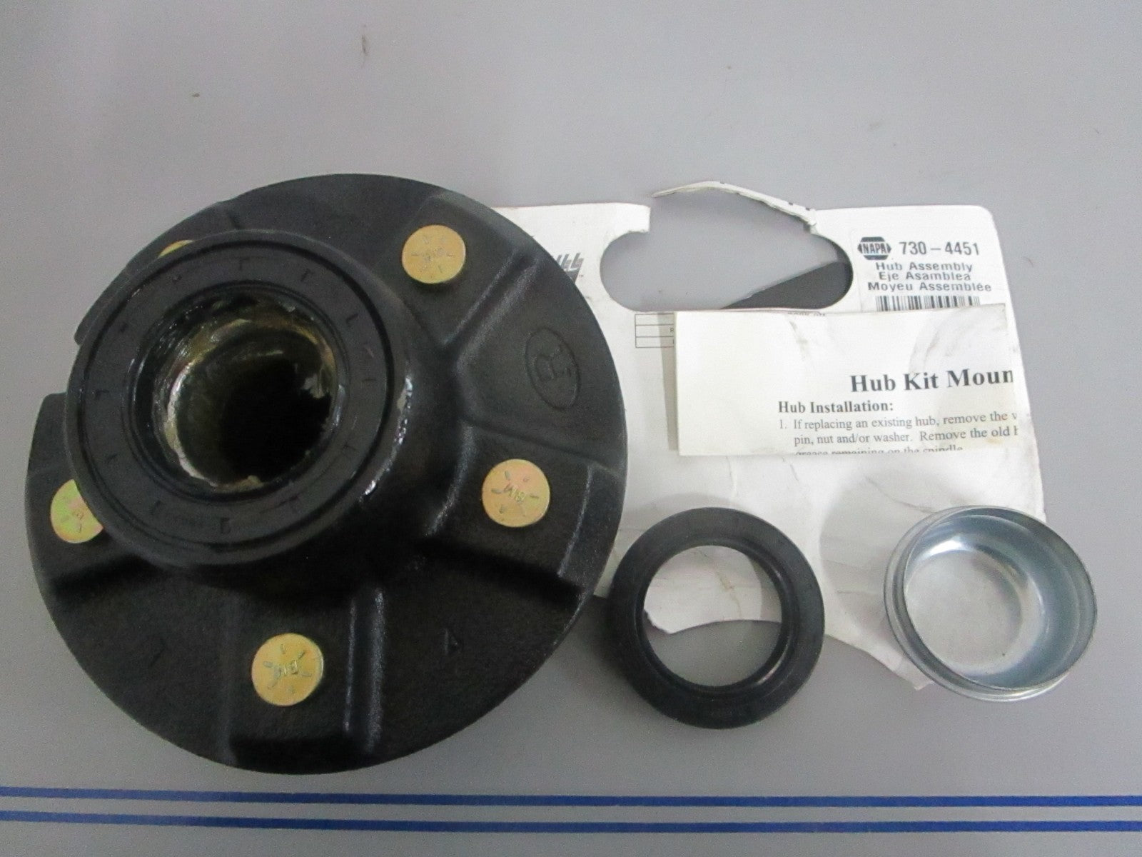 NEW OEM 730-4451 NAPA Hub Assy 0820