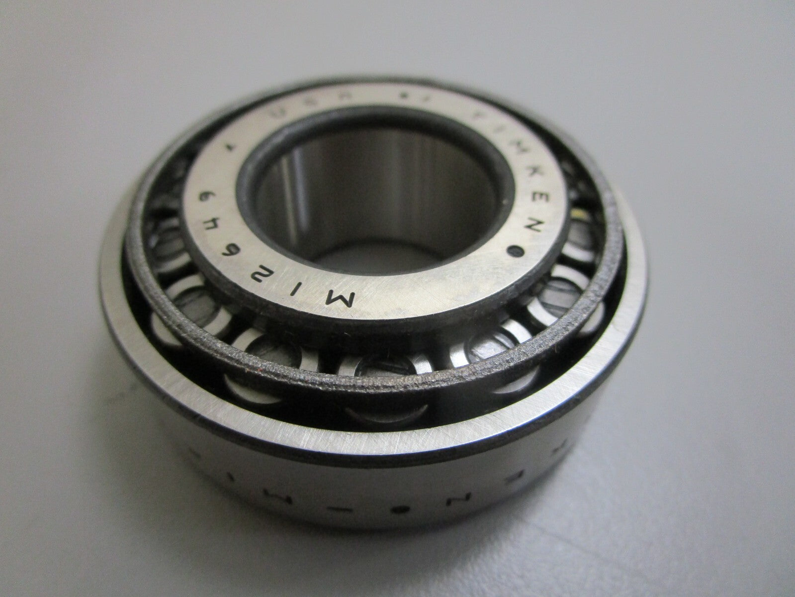 *NEW OEM* 0820 OMC Johnson Evinrude Roller Bearing 983878 0983878 M12610 M12649