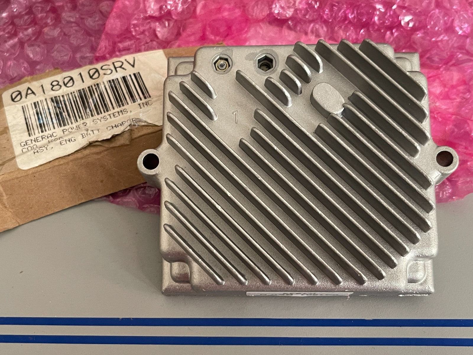 *NEW OEM* 0720 Generac Engine Battery Charger 0A18010SRV