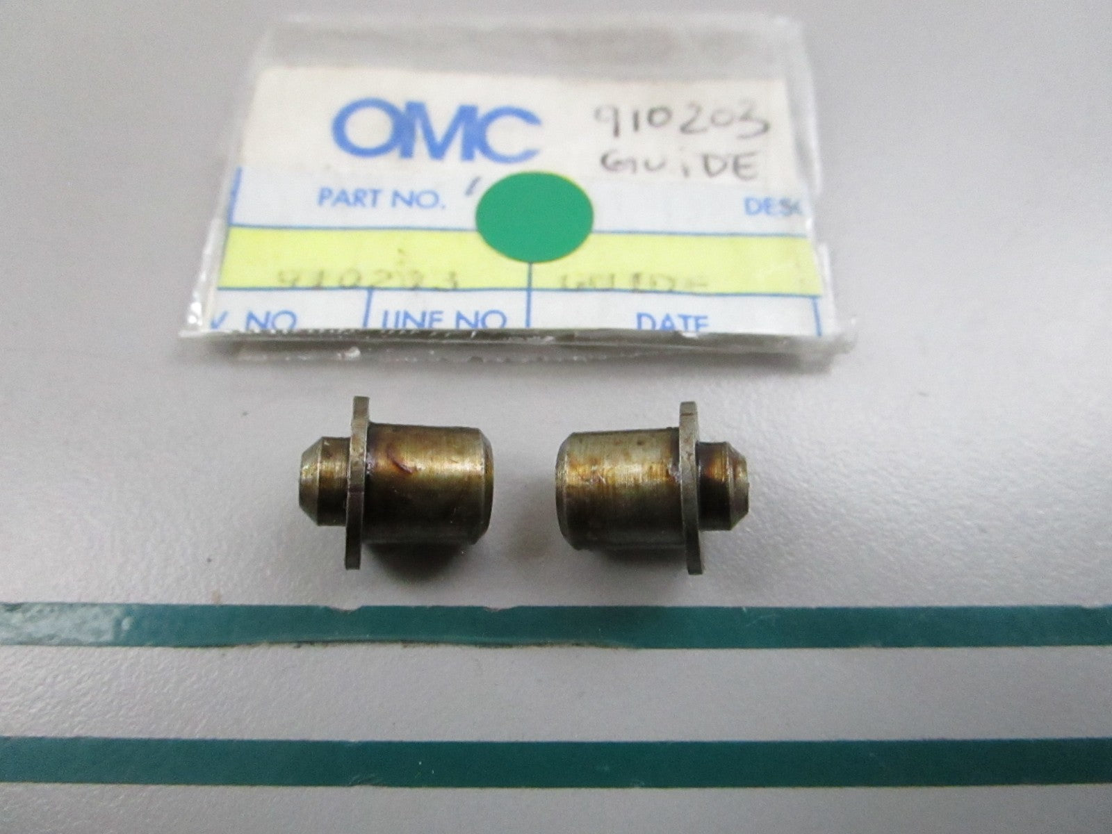 NEW OEM (LOT OF 2) 910203 0910203 OMC Johnson Evinrude Guide 0810