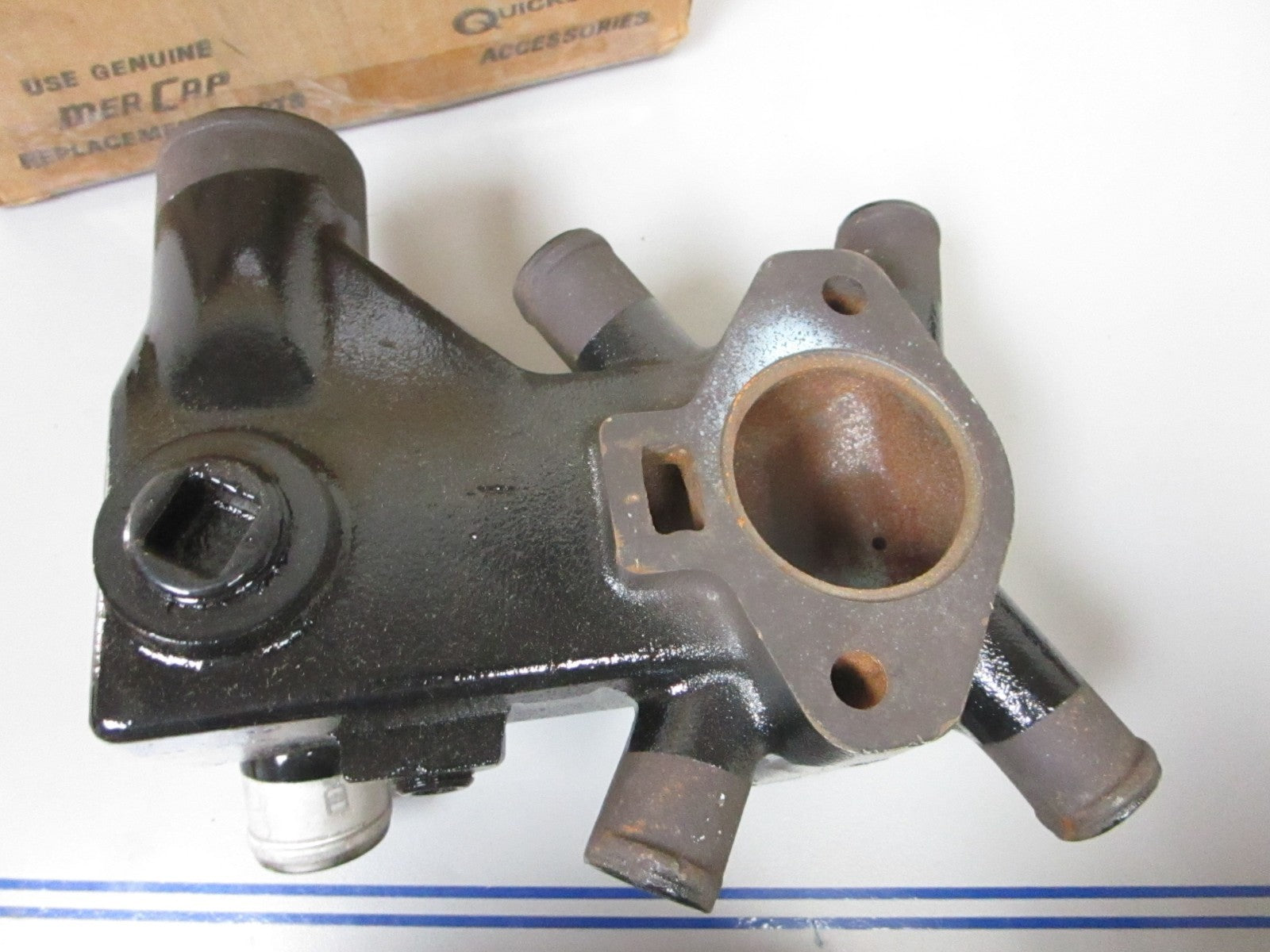 NEW OEM 78985A1 Mercury Mercruiser GM 325 350 454 Thermostat Housing 0720
