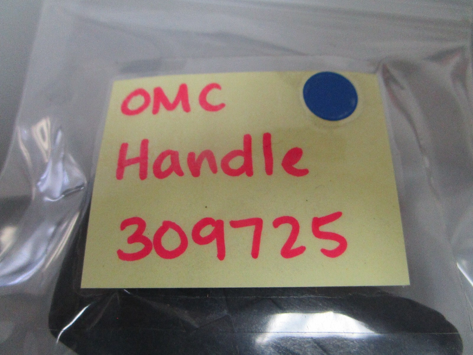 *NEW OEM* 0810 OMC Johnson Evinrude Handle 309725 0309725