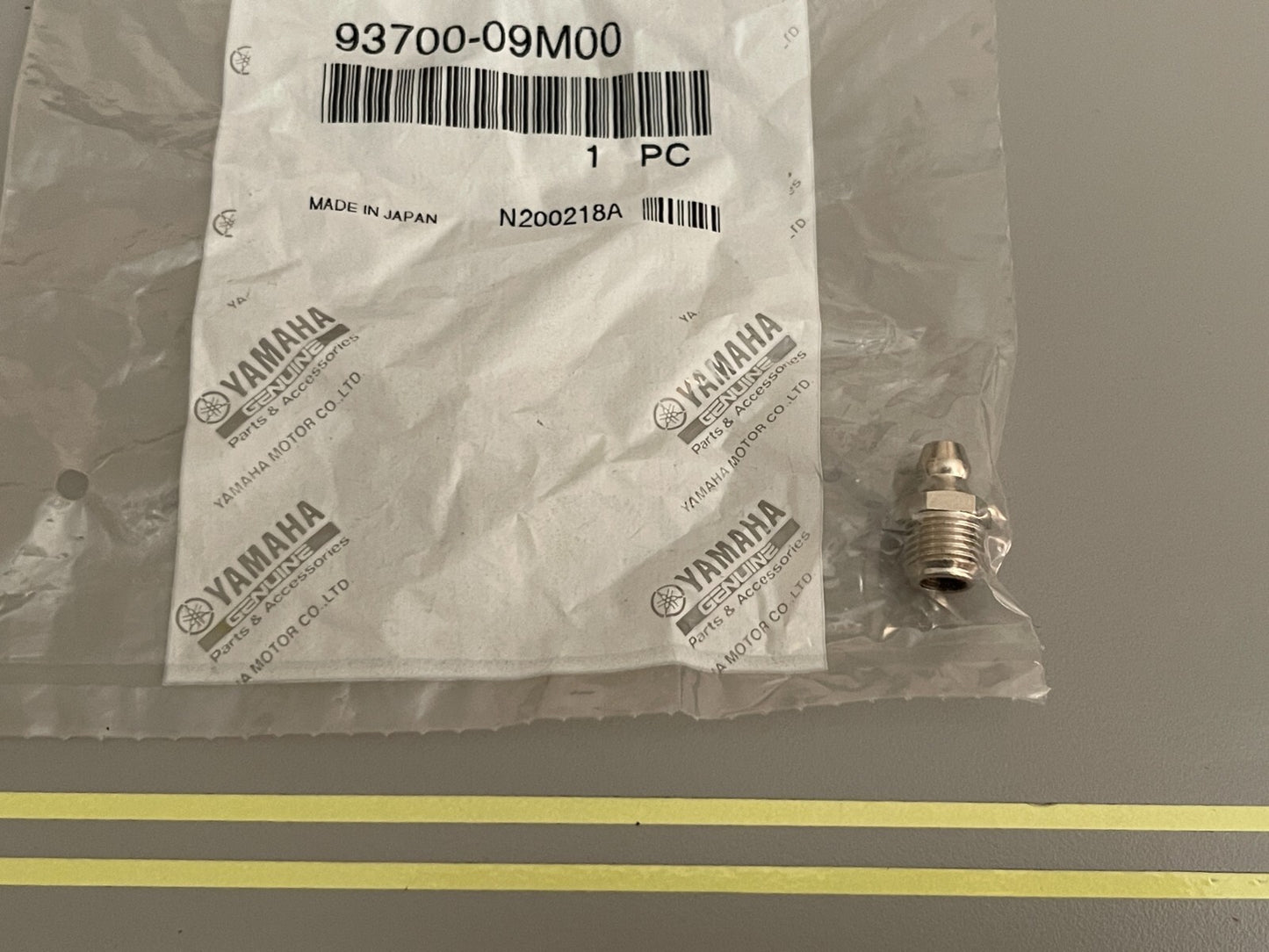 *NEW OEM* 0810 Yamaha Grease Nipple 93700-09M00-00