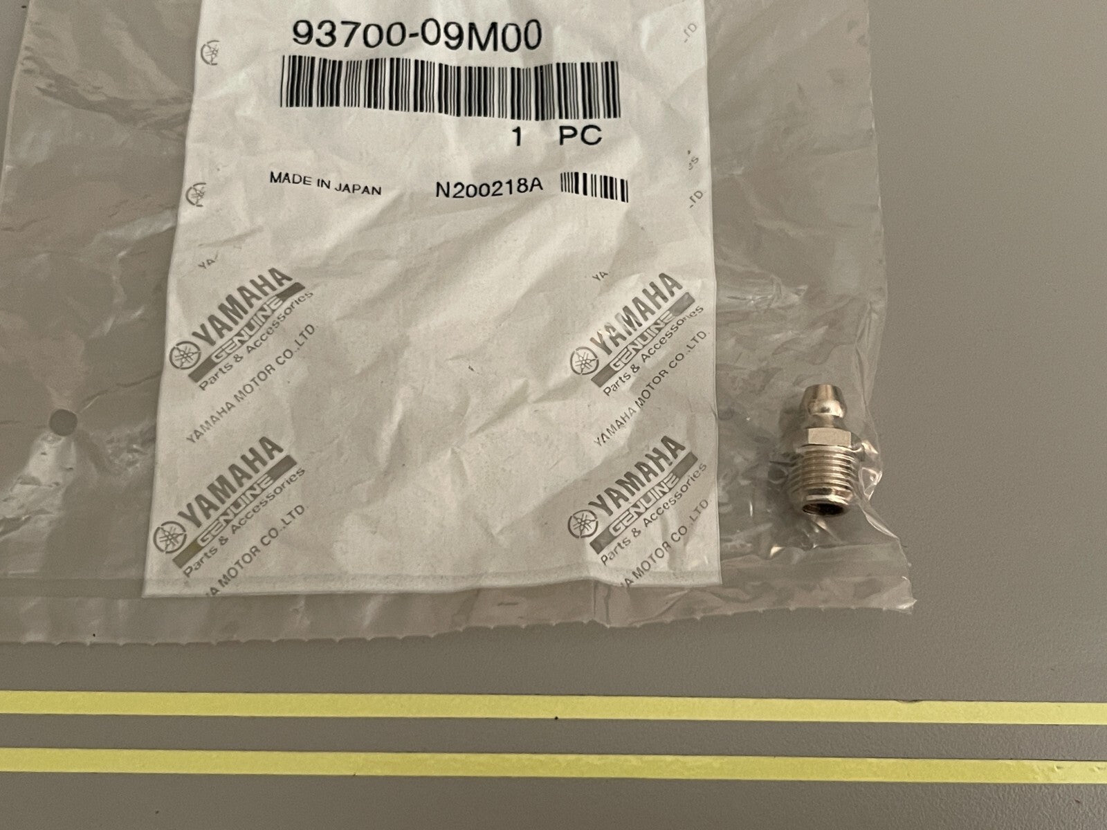 *NEW OEM* 0810 Yamaha Grease Nipple 93700-09M00-00