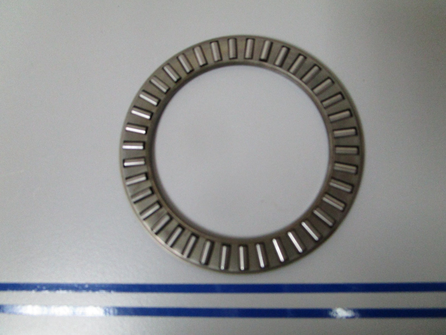 NEW OEM 385043 0385043 OMC Johnson Evinrude Thrust Bearing 0720