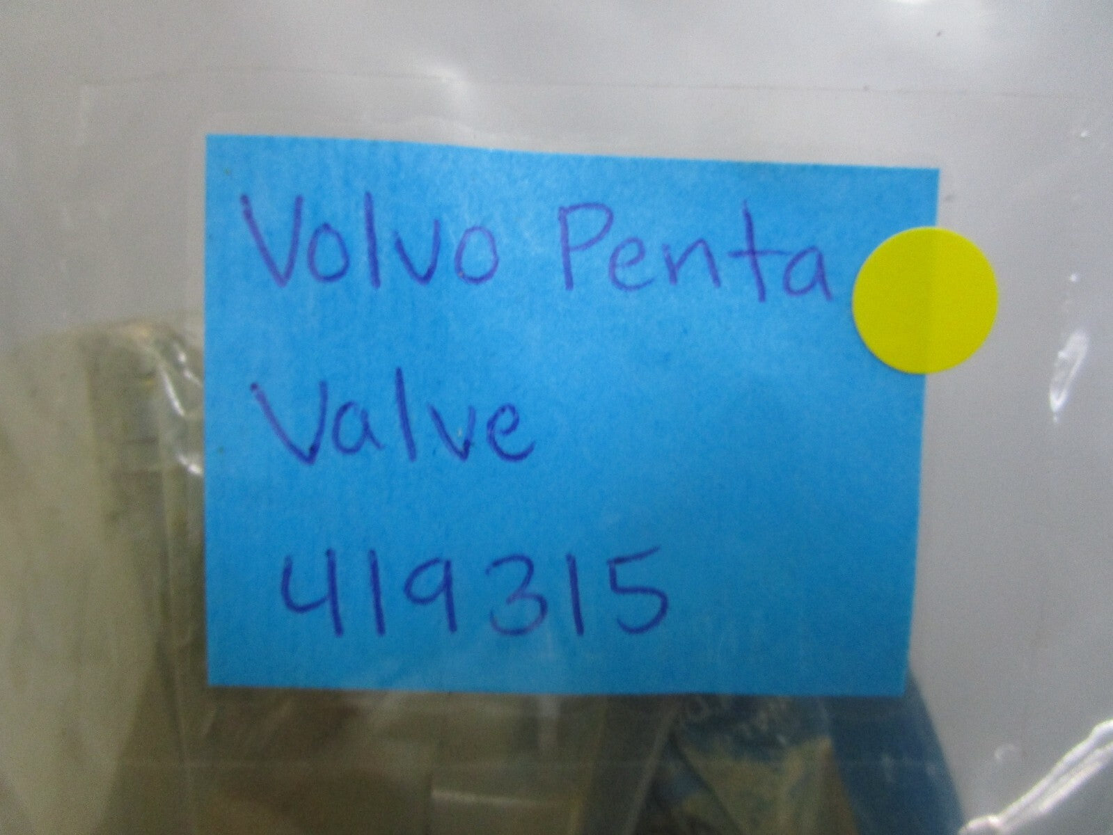*NEW OEM* 0810 Volvo Penta Valve 419315