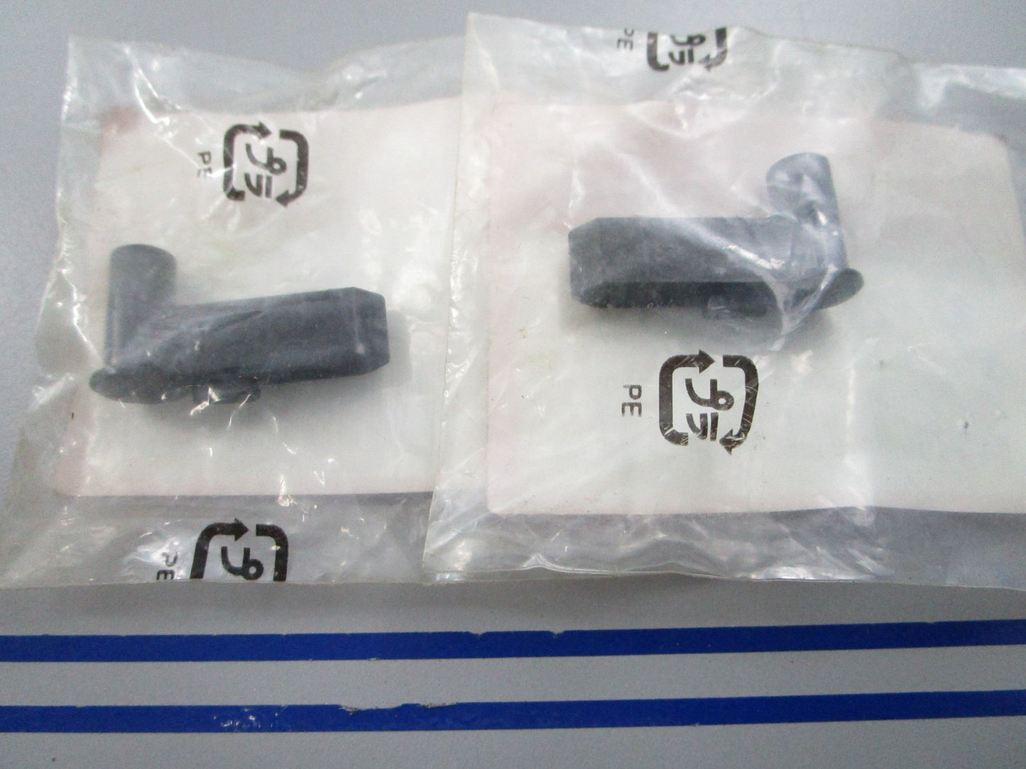NEW OEM (LOT OF 2) Honda 28422-ZH8-013 Ratchet 0810