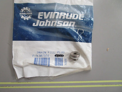 *NEW OEM* 0810 OMC Johnson Evinrude Drain Fill Plug 307551 0307551