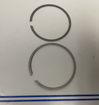 *NEW OEM* 0670 (LOT OF 2) Mercury Quicksilver 2 Piston Ring Set 39-818129A2