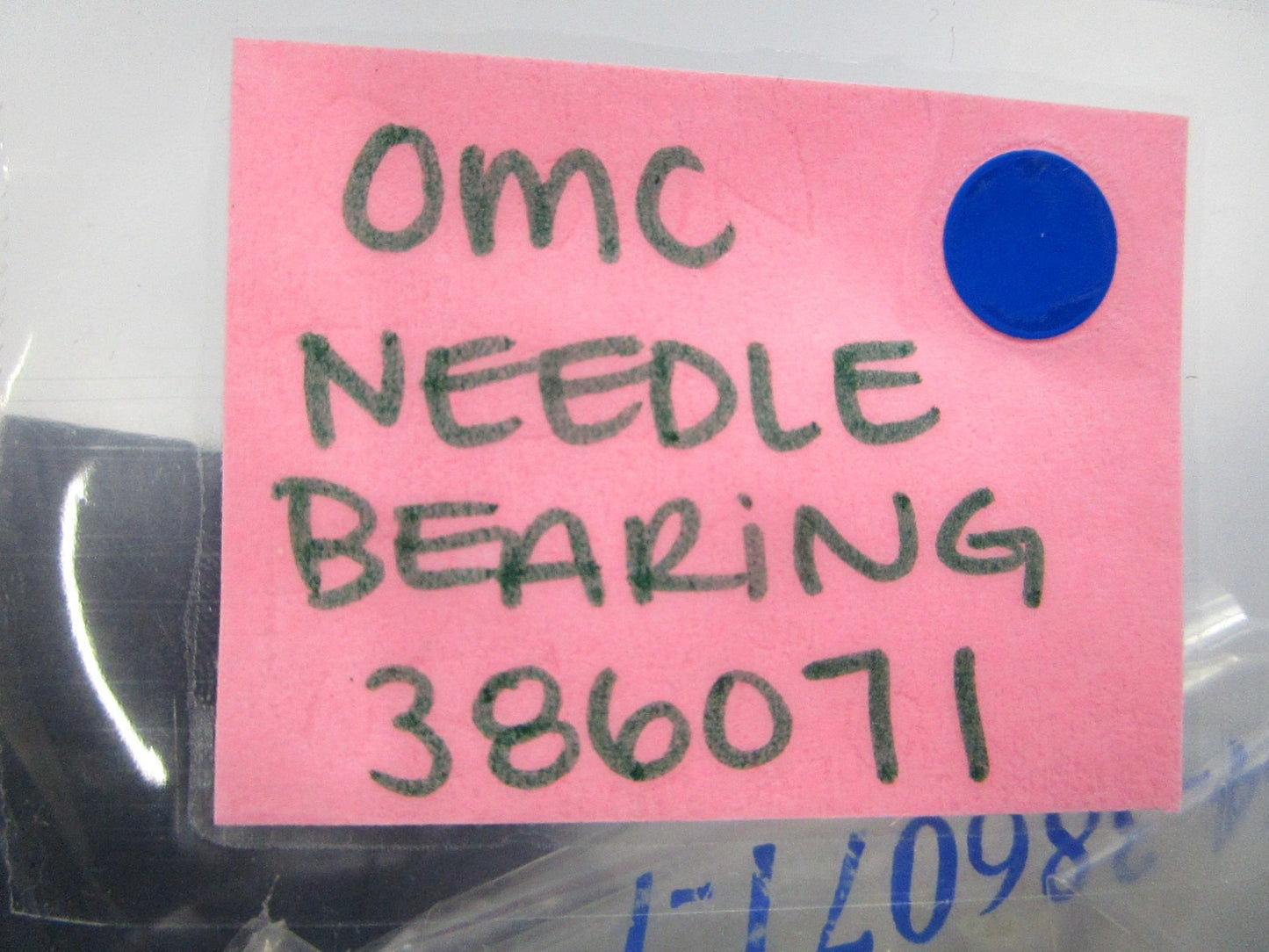 *NEW OEM* 0810 OMC Johnson Evinrude Needle Bearing 386071 0386071