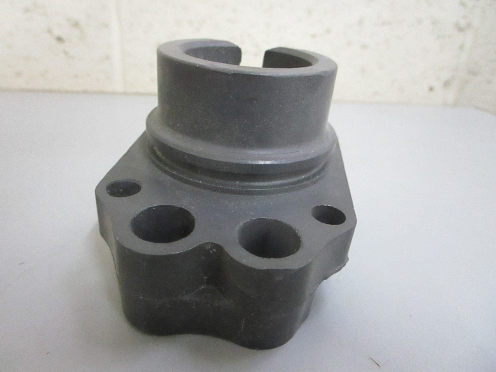*NEW OEM* 0820 Mercury Quicksilver Housing Ay 46-45609A1