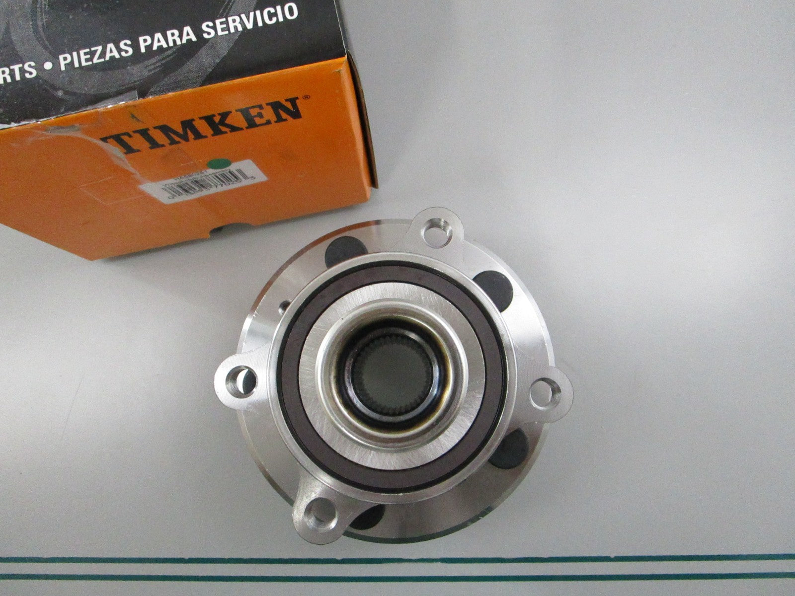 NEW HA590261 Timken Wheel Hub Assembly 0810