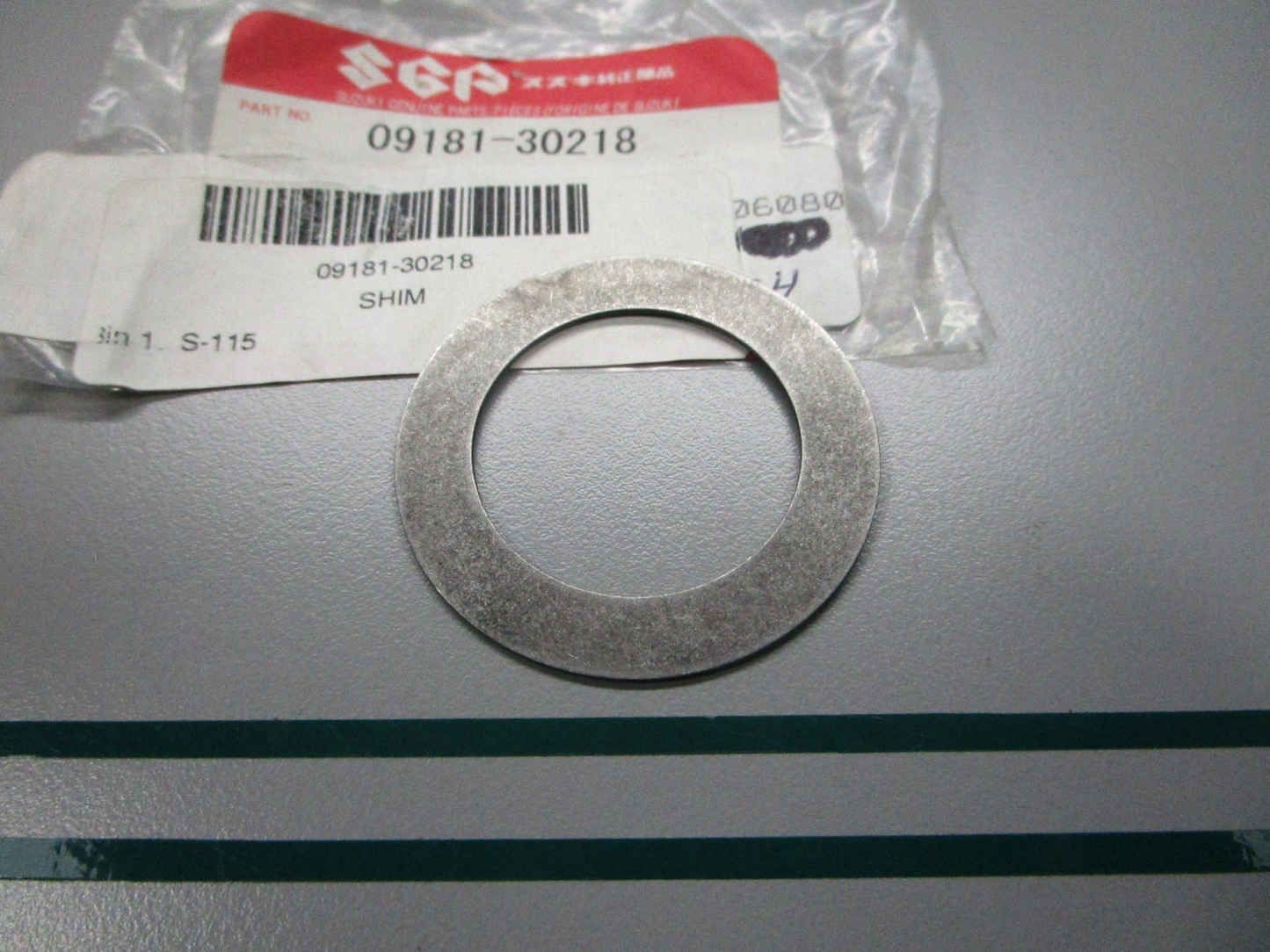 NEW OEM 09181-30218 Suzuki (T:0.8mm ) Shim 0810