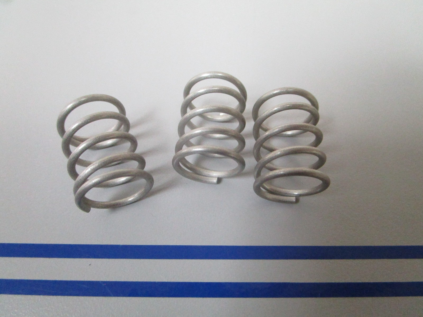 NEW OEM (LOT OF 3) 24-33517 Mercury Quicksilver Spring 0810