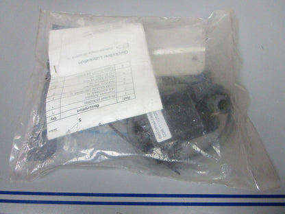 *NEW OEM* 0810 Mercury Quicksilver Adaptor Kit 827509A12