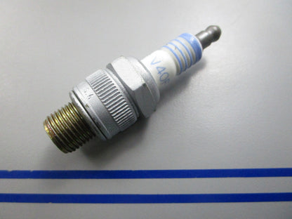 NEW V40FFM AC Delco Spark Plug 0810