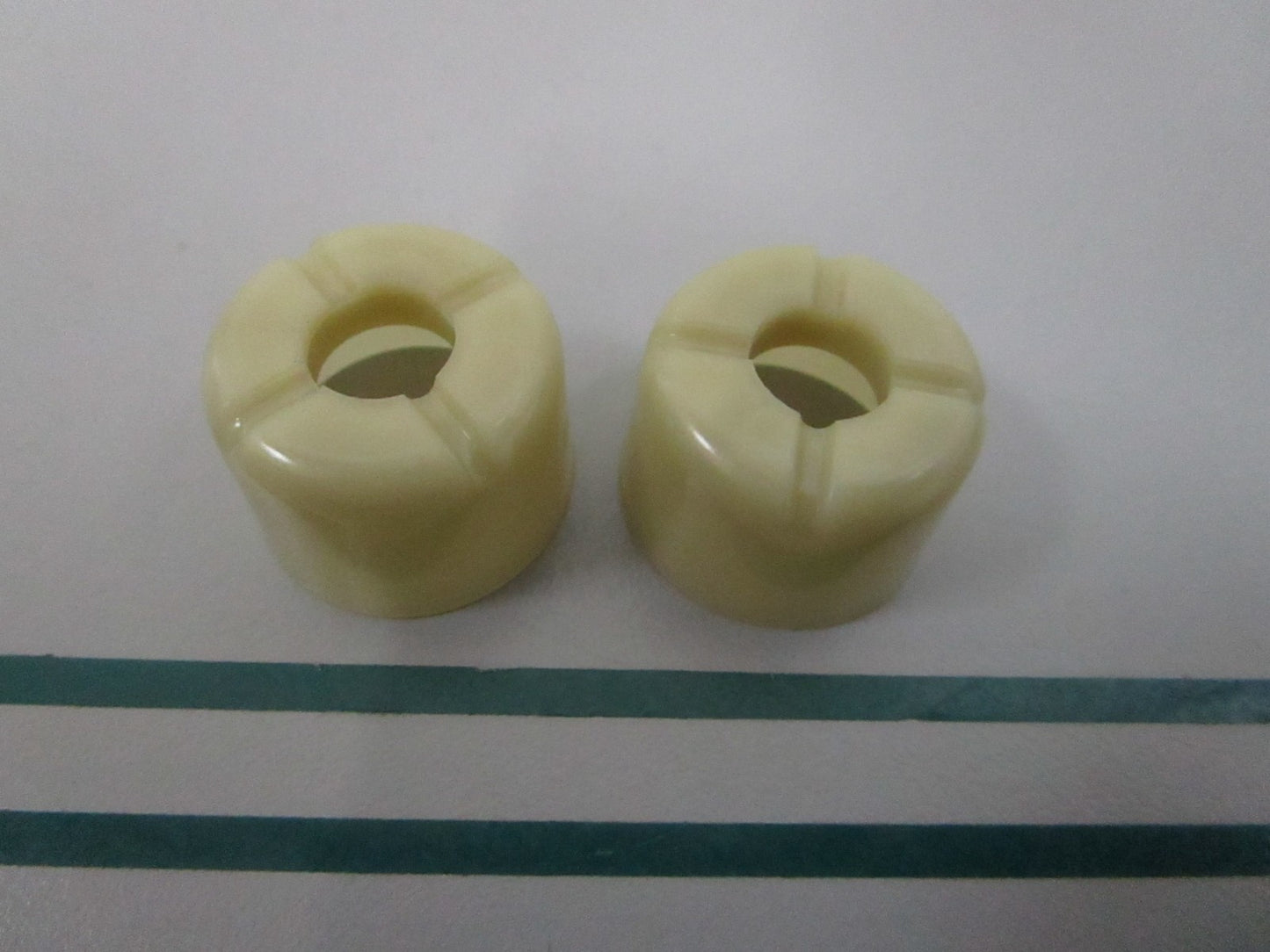NEW OEM (LOT OF 2) 26-75624 Mercury Quicksilver Seal 0810
