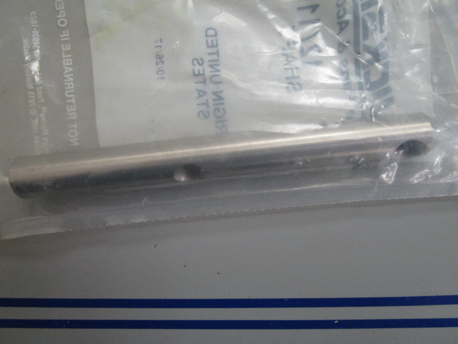 *NEW OEM* 0820 Mercury Quicksilver Shaft 12711