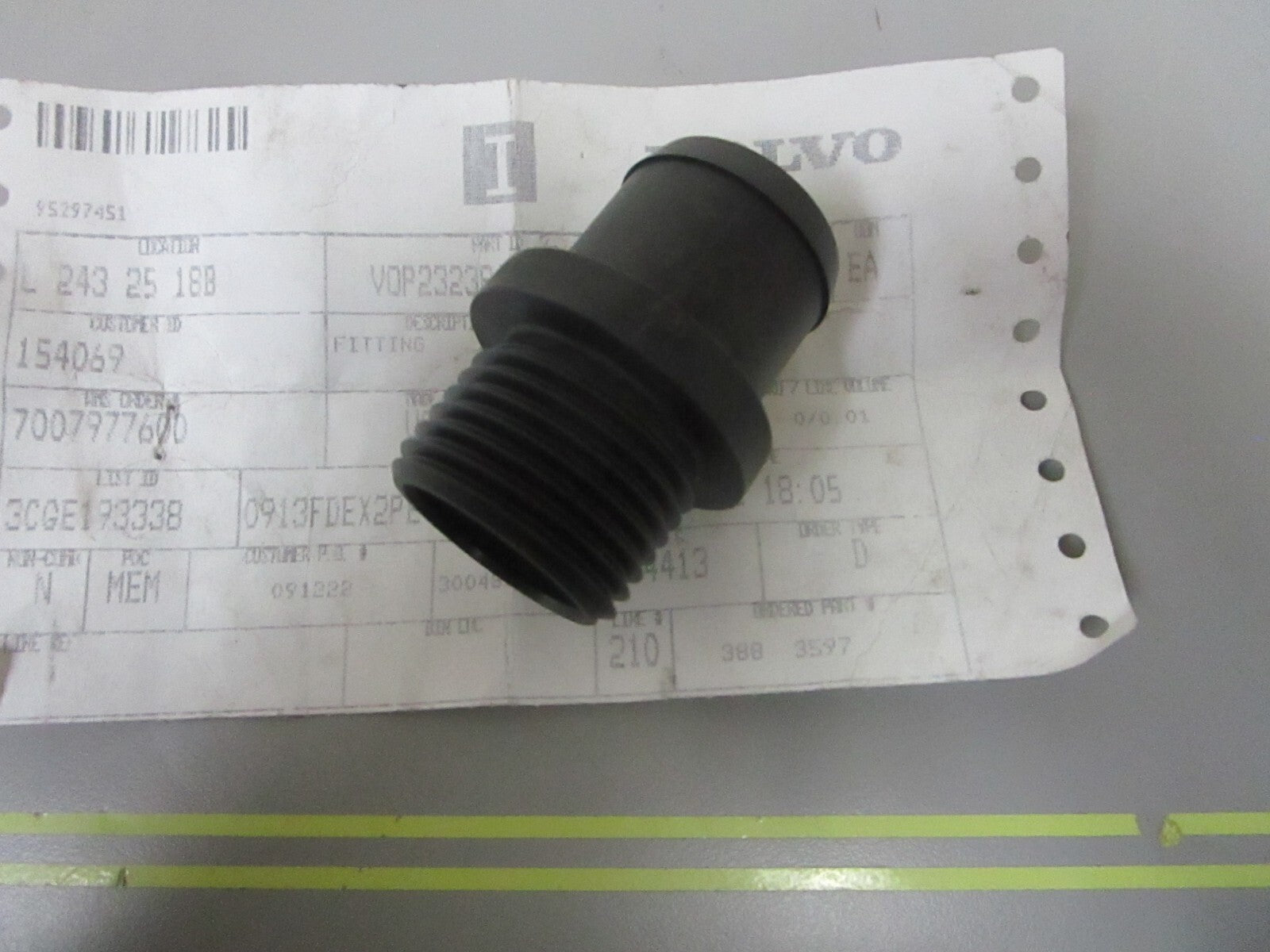 *NEW OEM* 0720 Volvo Penta Fitting 23238467