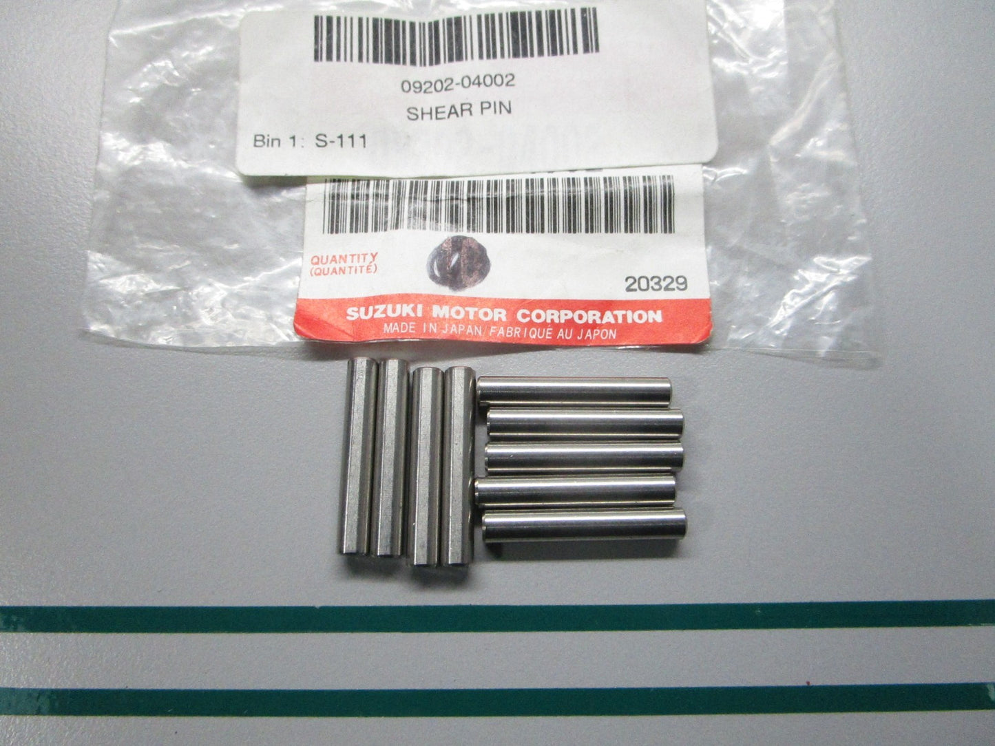 NEW OEM (LOT OF 9) 09202-04002 Suzuki Shear Pin 0810