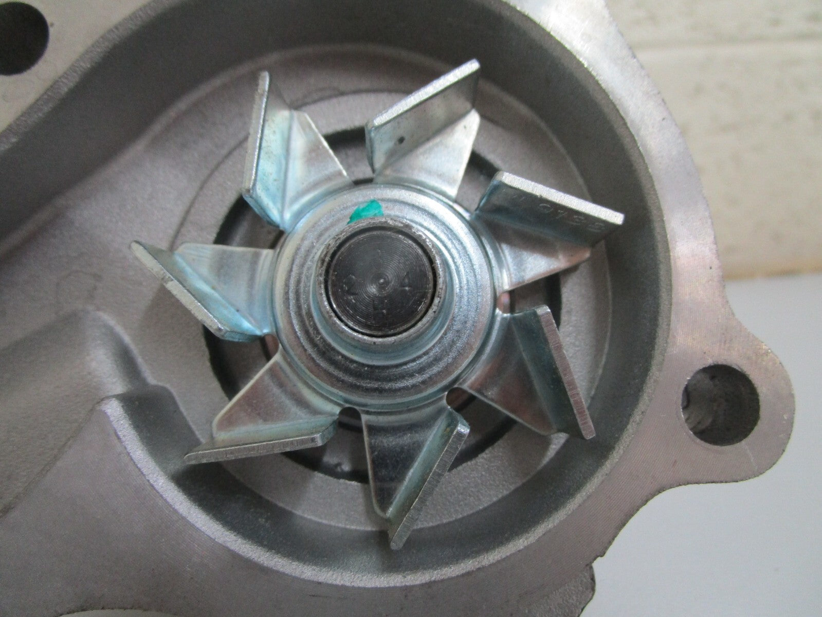 *NEW OEM* 0820 Duralast Water Pump BWP-9138