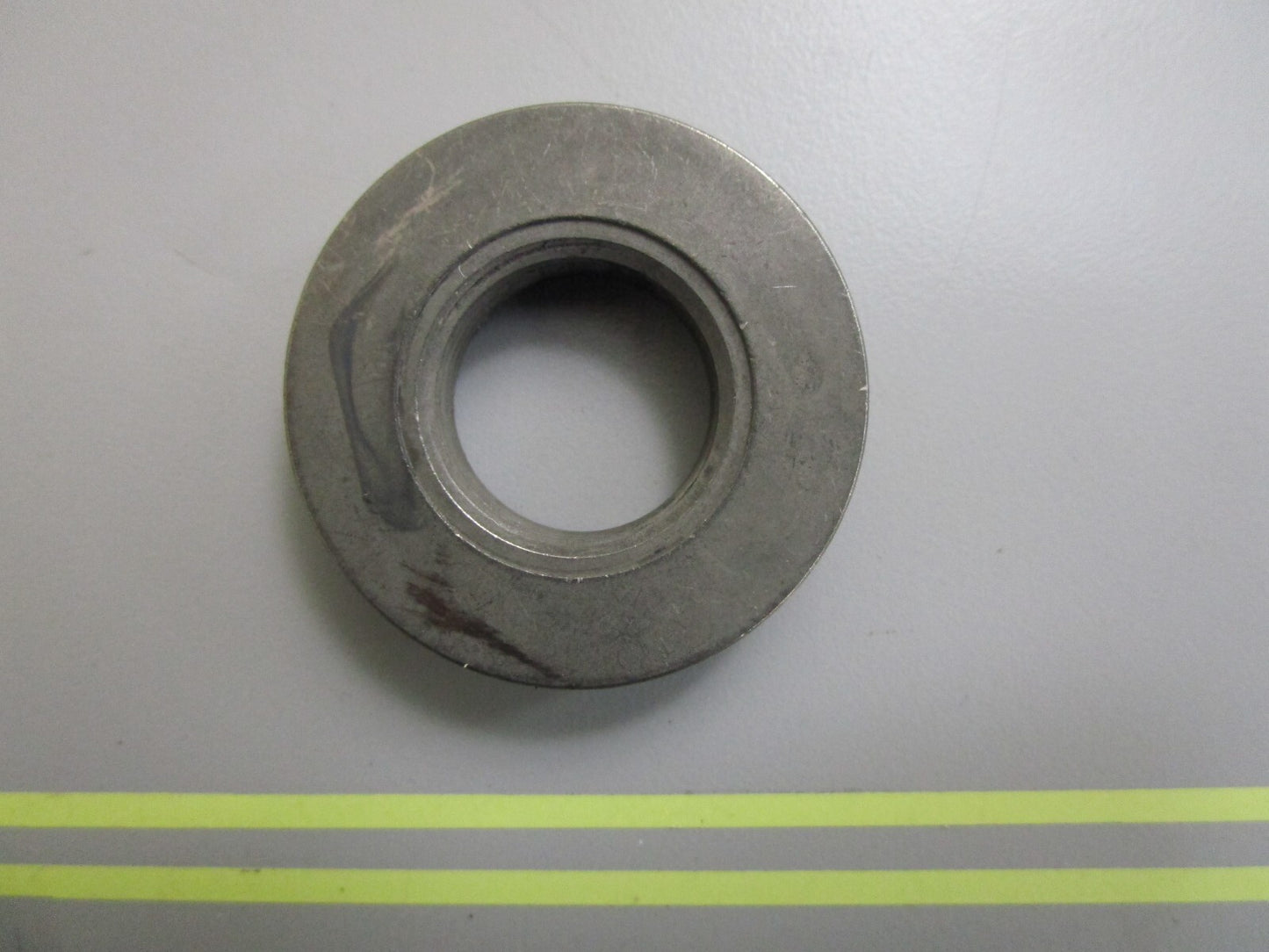 *NEW OEM* 0810 Volvo Penta Nut 3852303