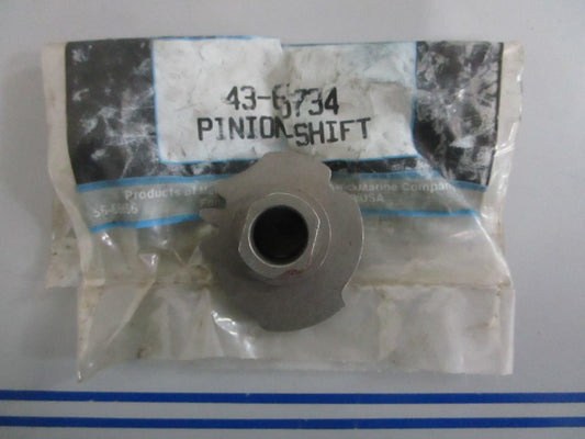 NEW OEM 43-65734 Mercury Quicksilver Shift Pinion 0820