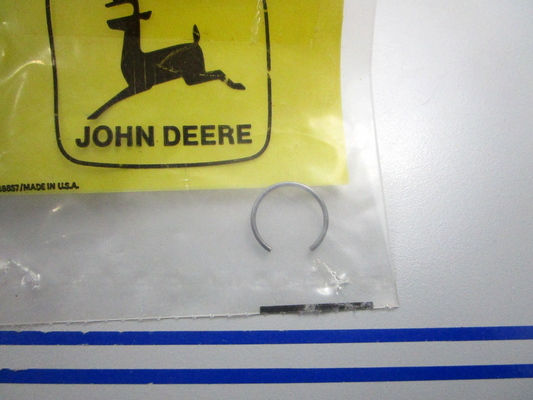 NEW OEM M64026 John Deere Snap Ring 0810