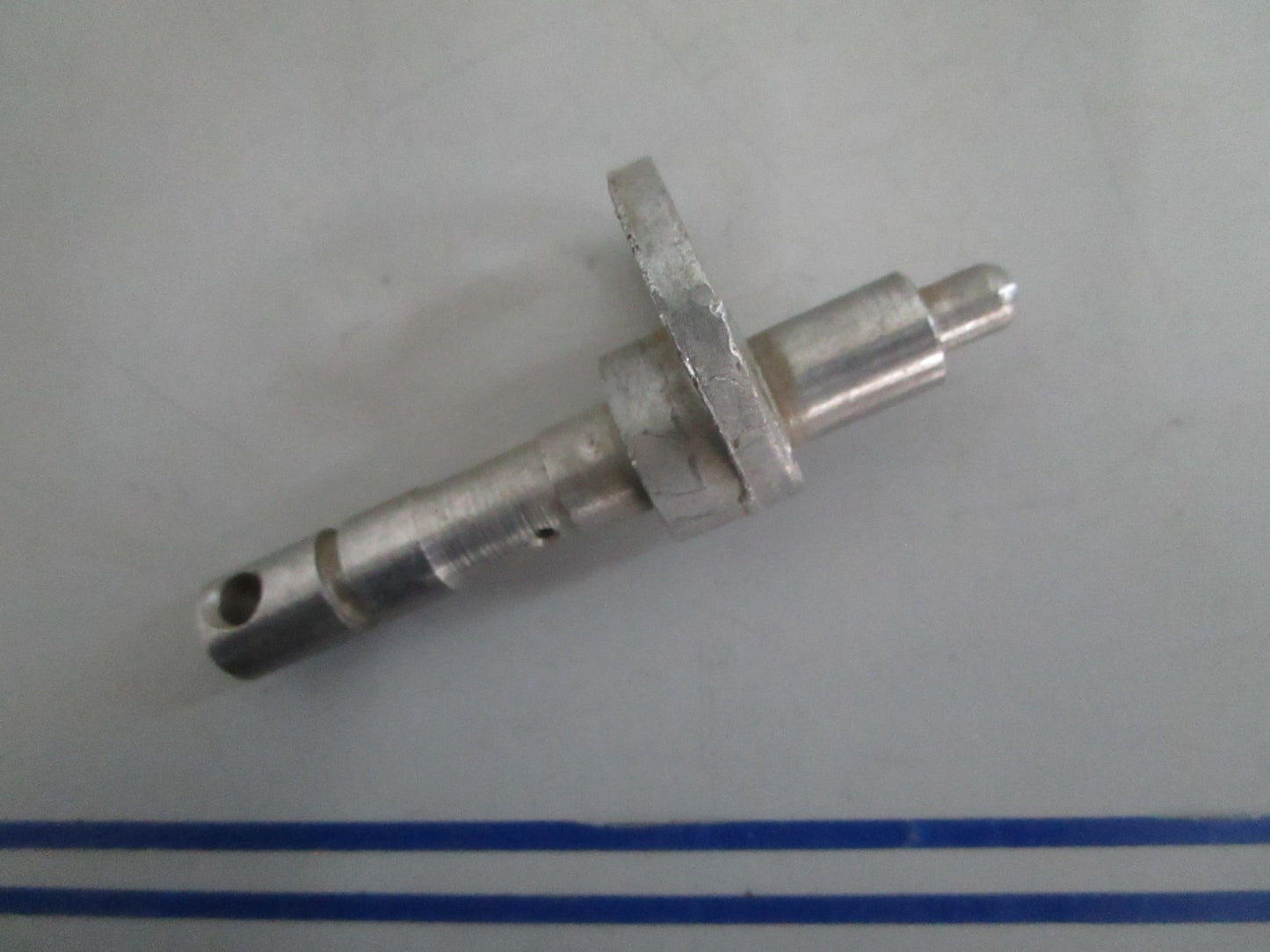*NEW OEM* 0820 OMC Johnson Evinrude Shift Lever Shaft 377189 0377189