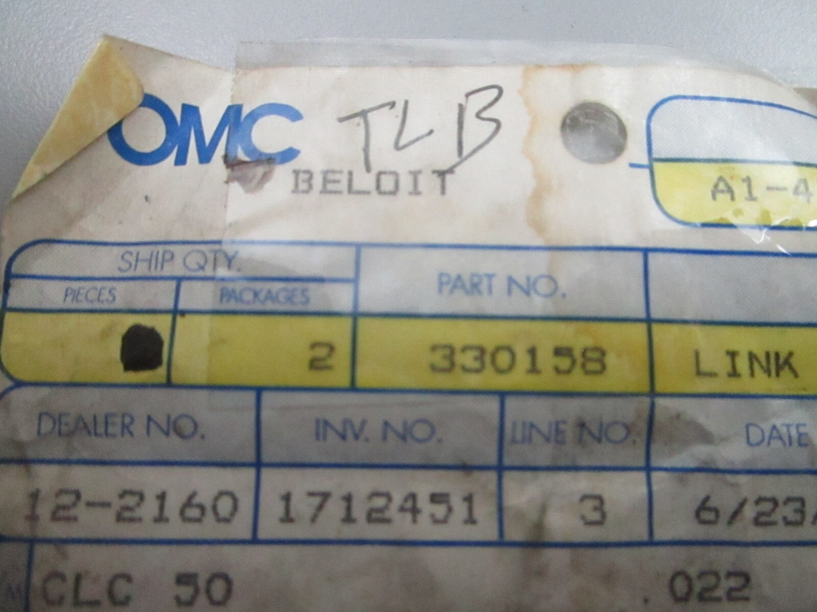 *NEW OEM* 0810 OMC Johnson Evinrude Link 330158 0330158