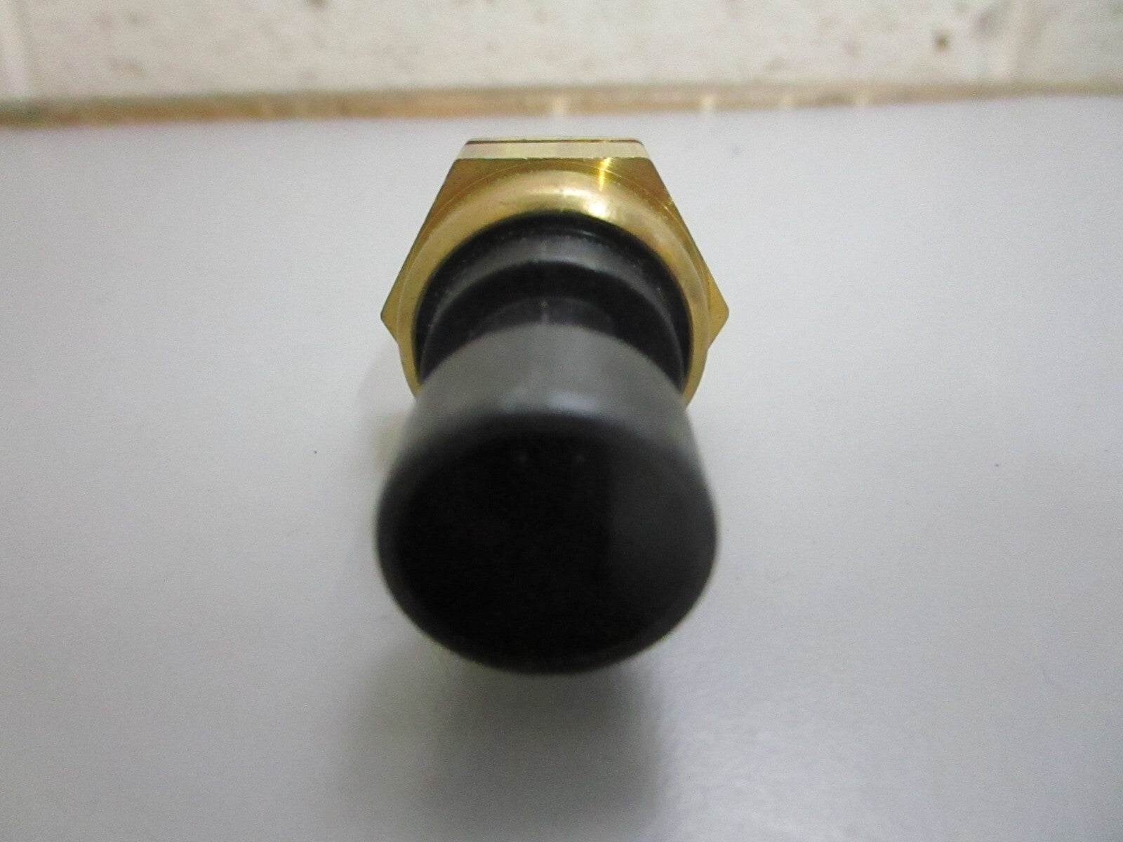 *NEW OEM* 0820 Mercury Quicksilver Sensor Ay 881879018