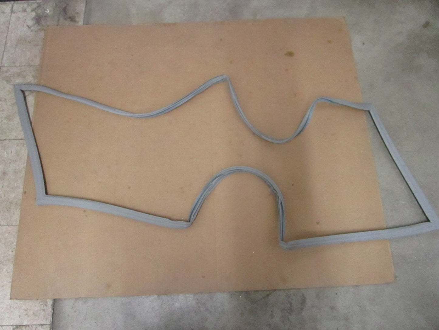 Whirlpool NEW OEM Refrigerator Door Gasket W10355588 Genuine Factory Part 0820