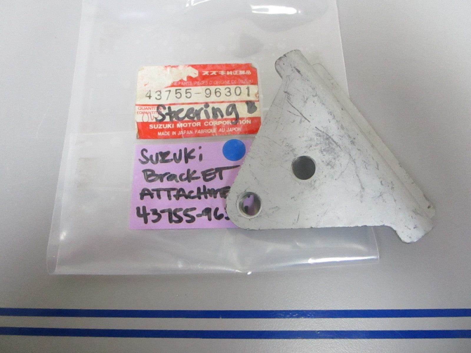 NEW OEM 43755-96301 Suzuki Steering Bracket Attachment 0720